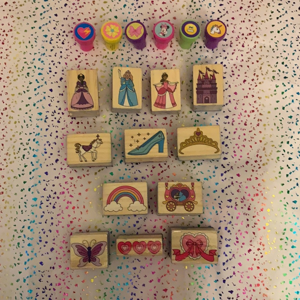 🎈Princess 18 Piece Fairy Tale Wooden Stamp Set. Fun for Crafts and card making